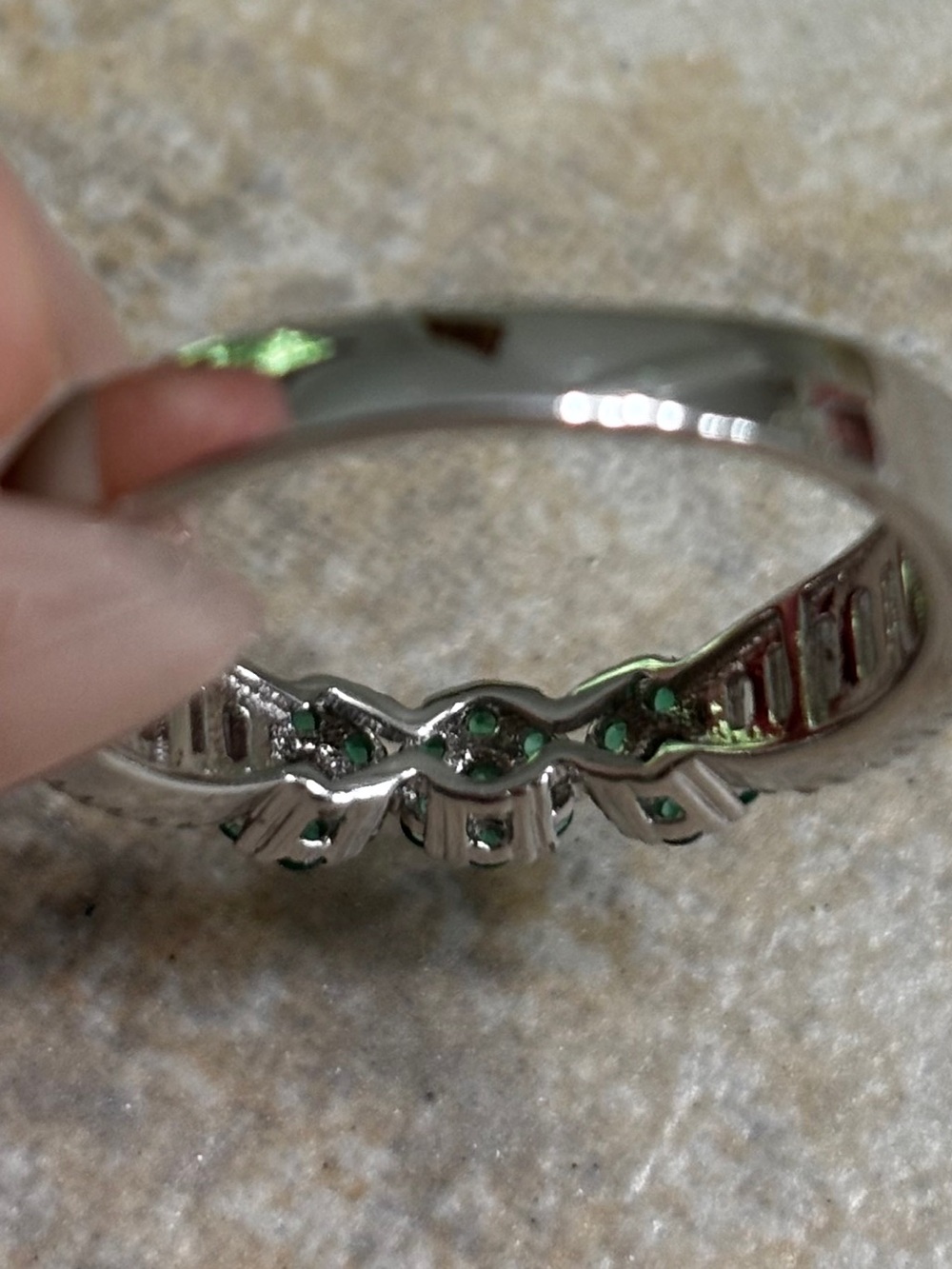 Stamped Sterling silver Emeralds and clear CZ stones Ring - Picture 6 of 6